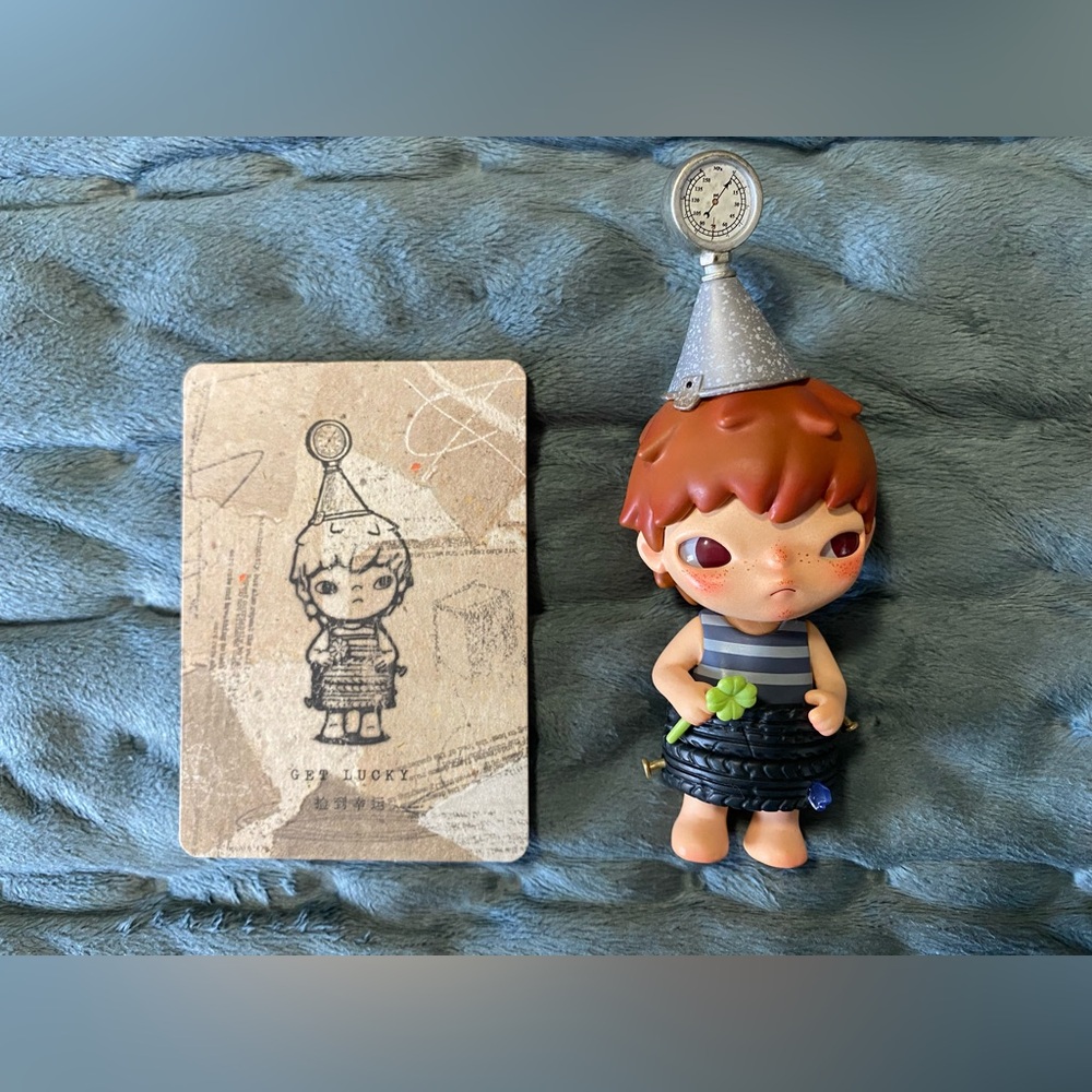 Pop Mart Hirono Get Lucky figure and card (no box)